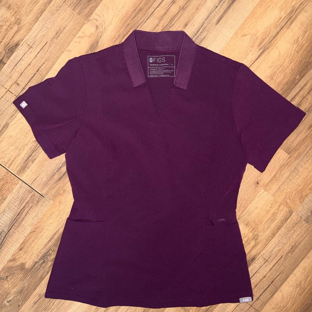 FIGS Women's Deep Purple Inala Slim Scrub Top Small